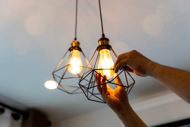 Best Affordable Emergency Electrician  in Atlantis, FL